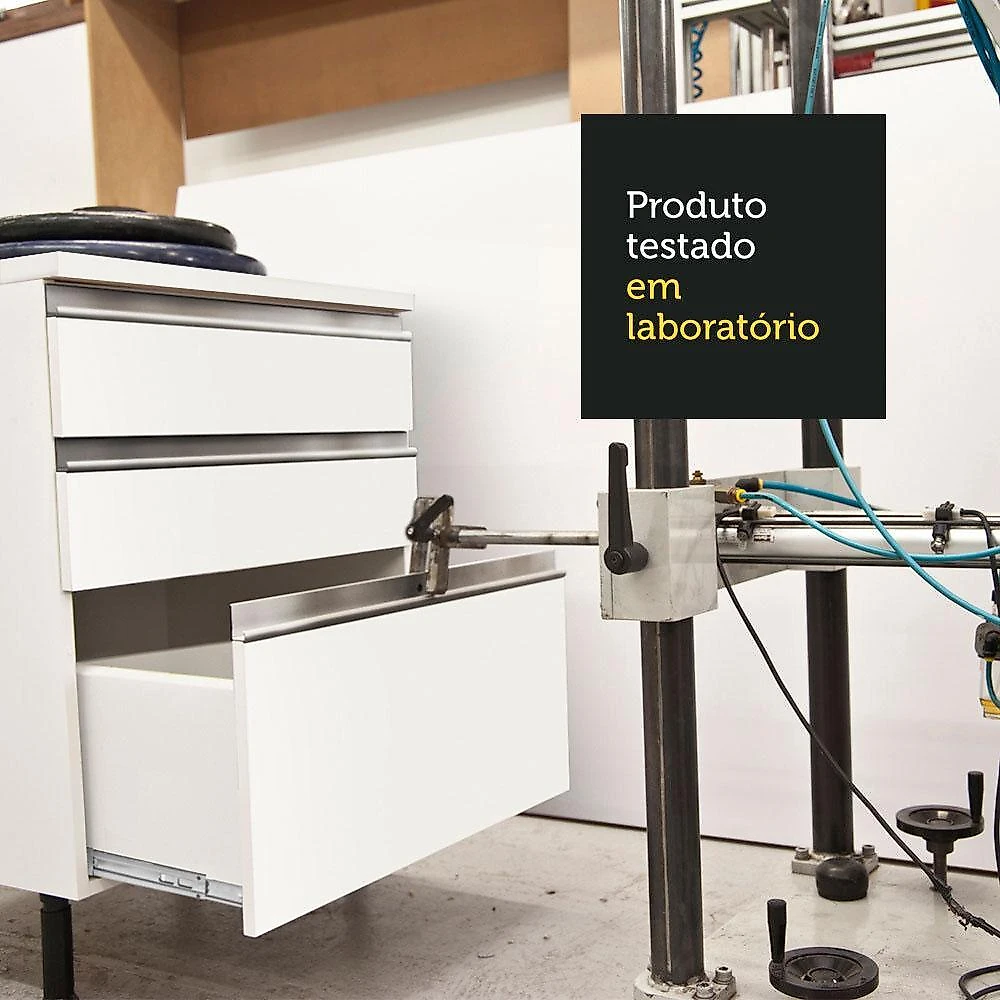 Cozinha completa madesa topazio com um balcão, armário e tampo - branco