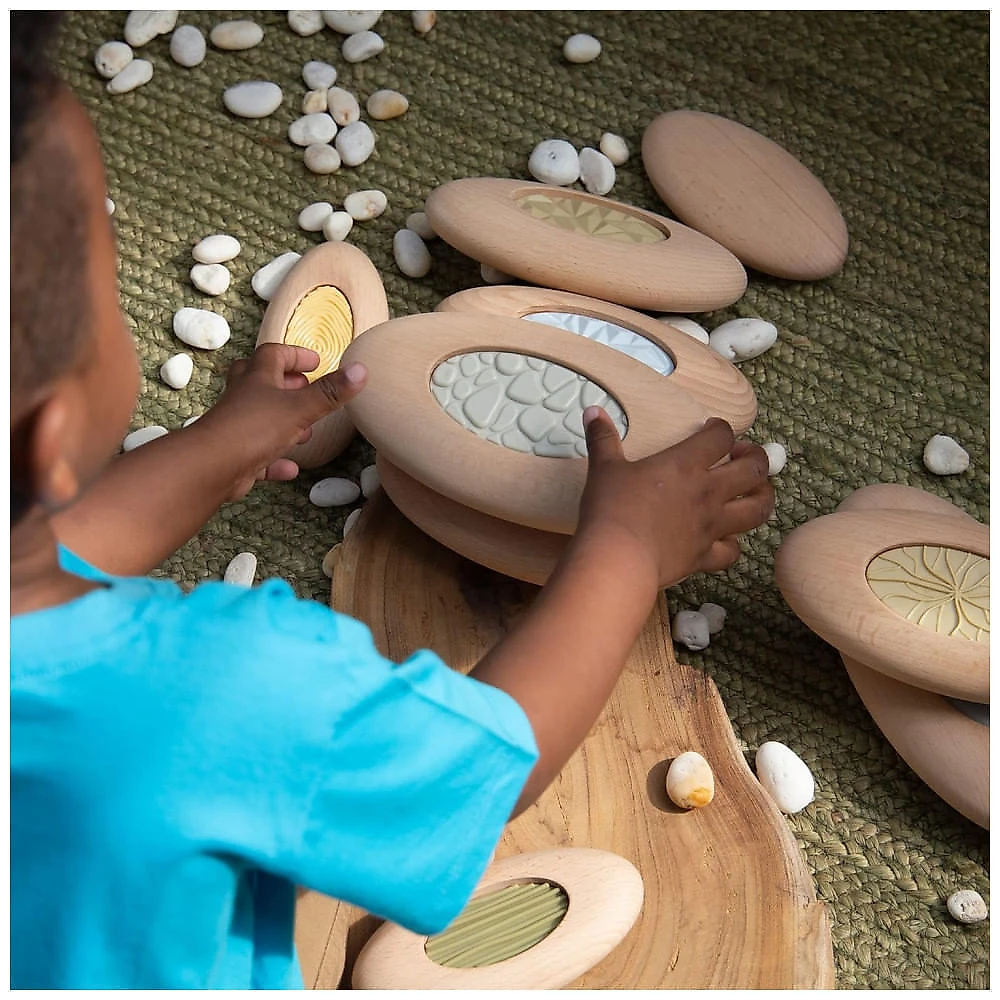 Blocos Sensoriais Guidecraft Jumbo Sensory River Stones Pedras do Rio Naturais Texturizados 10 Peças XGC-G6773