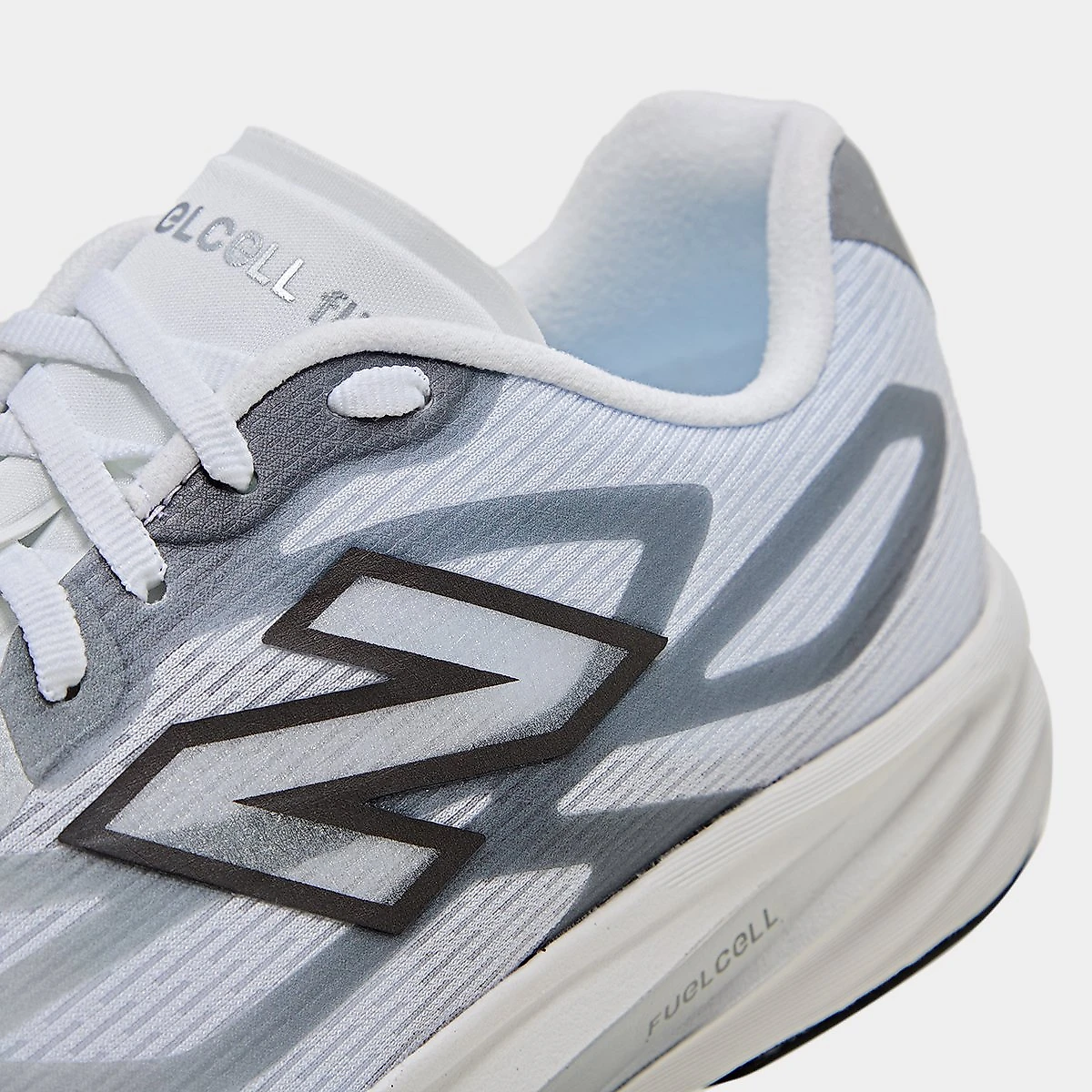 Tênis New Balance Fuelcell Flite Masculino Branco+Cinza - 38