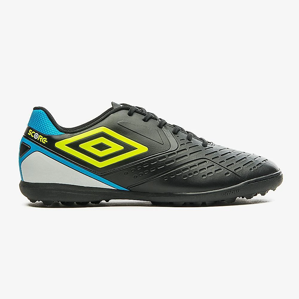 Chuteira society umbro score 37