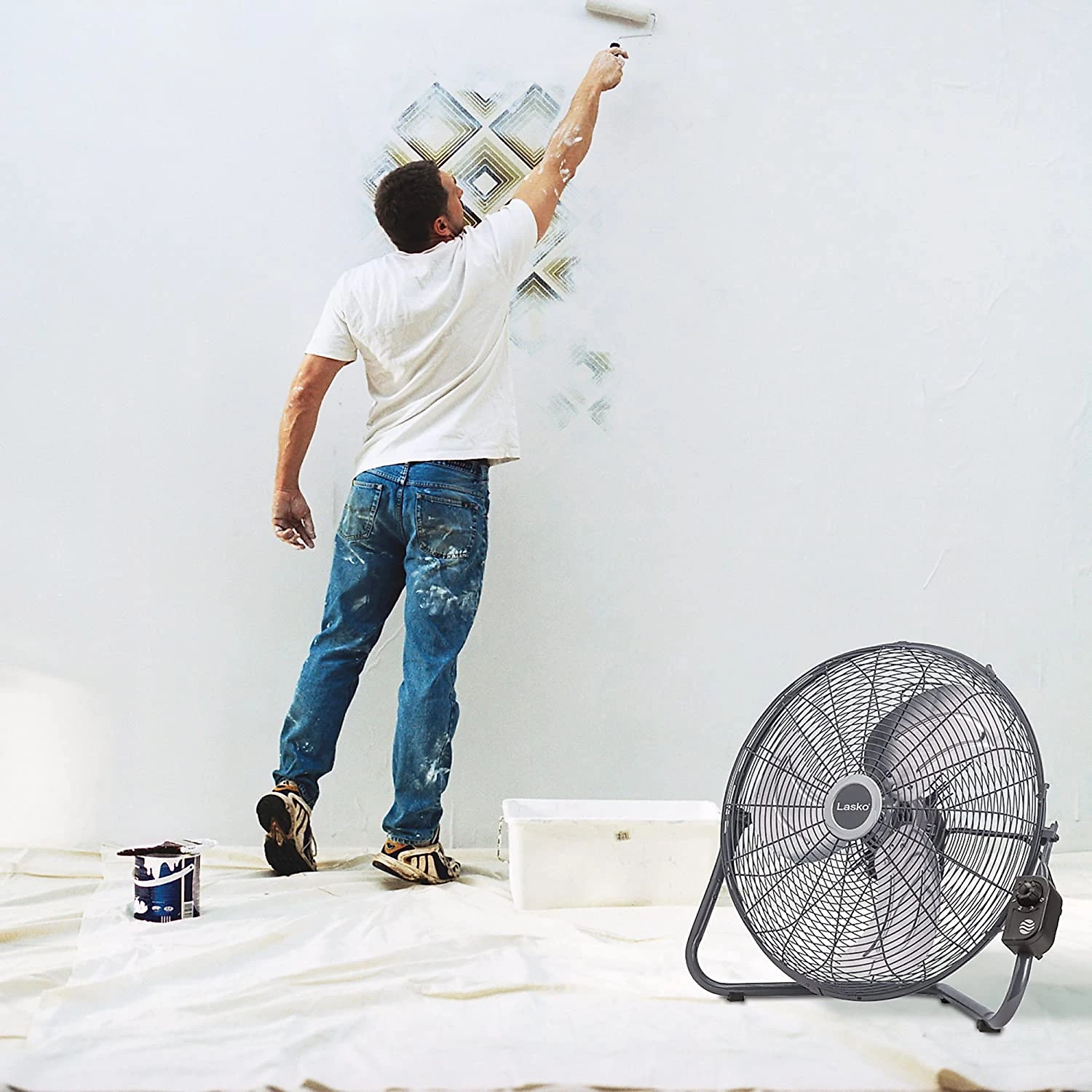 Ventilador de PisoParede Lasko H20610 50cm Alta Velocidade Cinza 110V