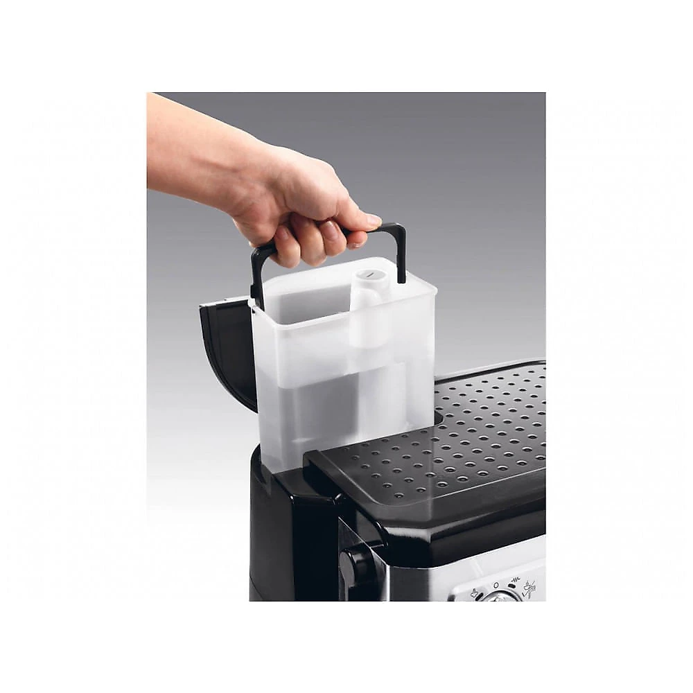 Cafeteira Delonghi BCO420 Espresso Cappuccino e Café Filtrado 220V