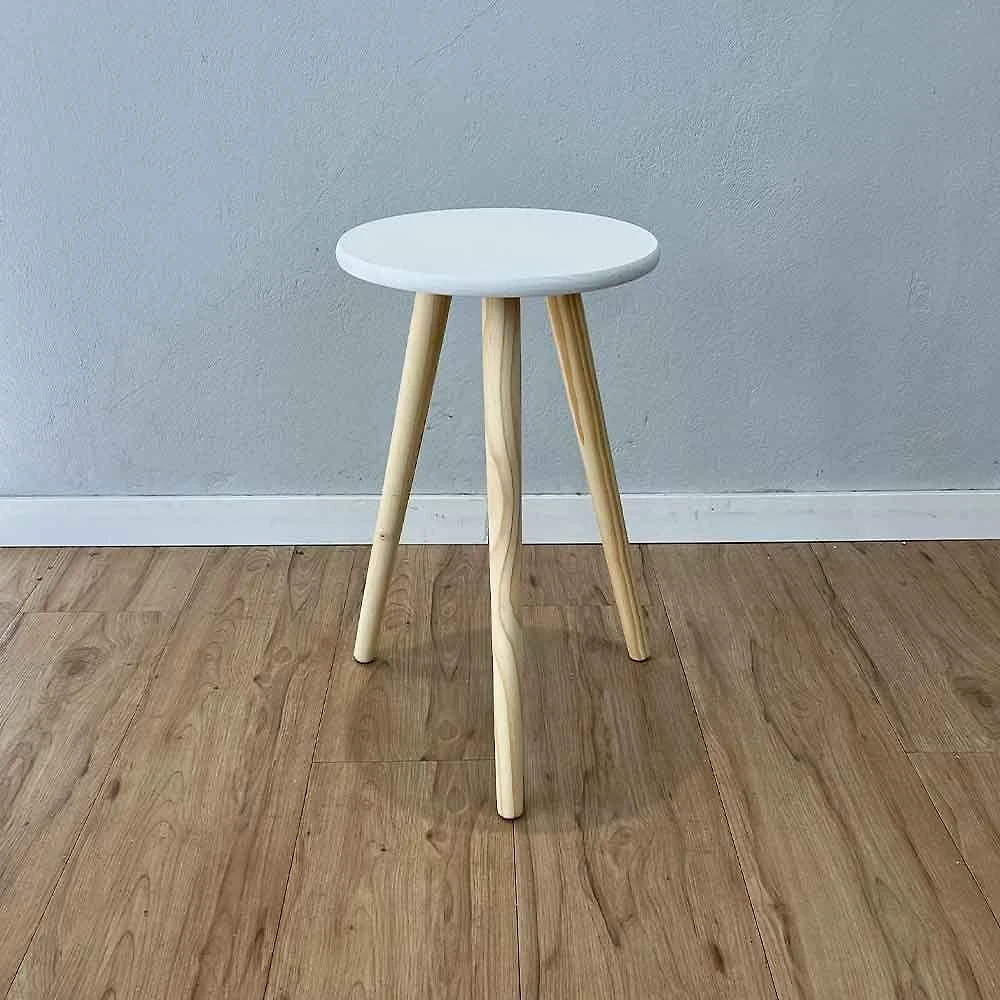 Mesa Lateral Redonda Pé Palito MDF Madeira 30CM Branco e Natural