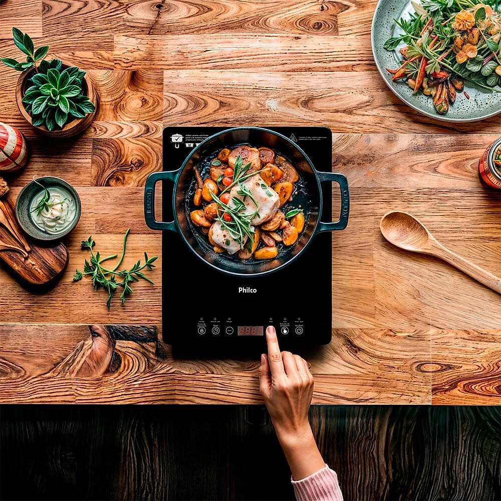Cooktop de Indução 1 Boca Philco 1100W PCT10A 110V Preto - 110V