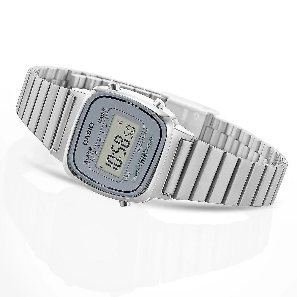 Relógio Casio Vintage LA670WA-7DF Prata Feminino