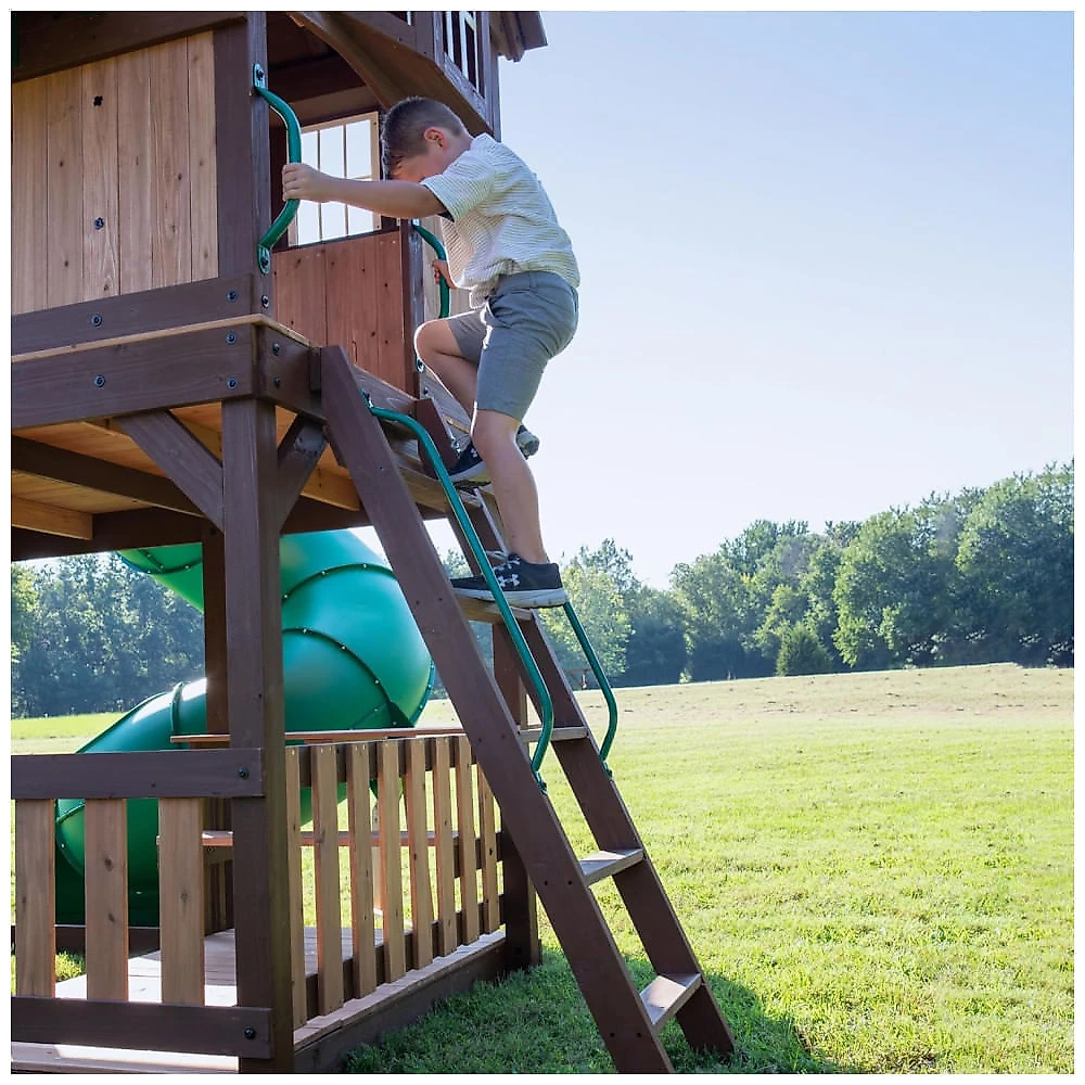 Playground de Madeira Externo com Balanço, Escorregador, Parede de Escalada e Mais para Crianças de 3 a 10 Anos, Backyard Discovery, Verde 110v