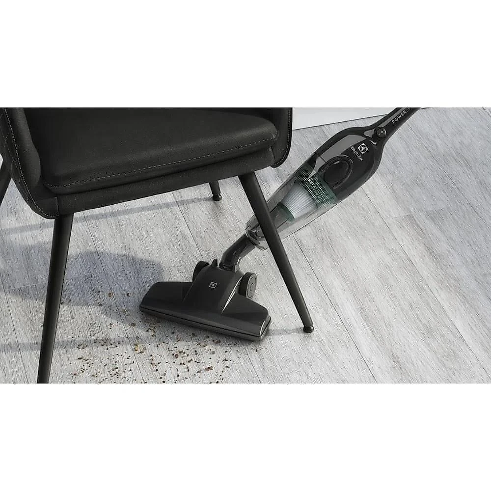Aspirador de Pó Vertical Electrolux PowerSpeed 2 em 1 Filtro HEPA STK12 Preto 127V