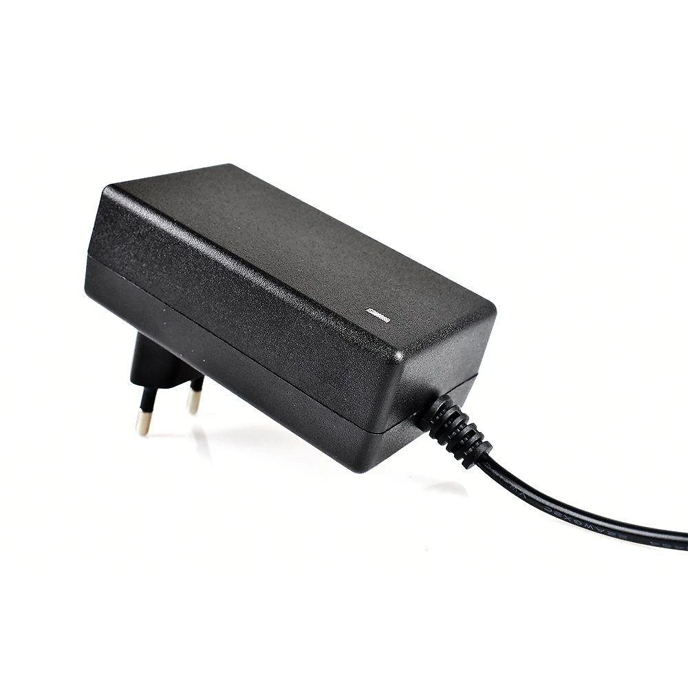 Miniatura Fonte Chaveada Pdc-3A 12V 3A 36W Bivolt com Proteção Contra Sobrecarga e Curto Evus