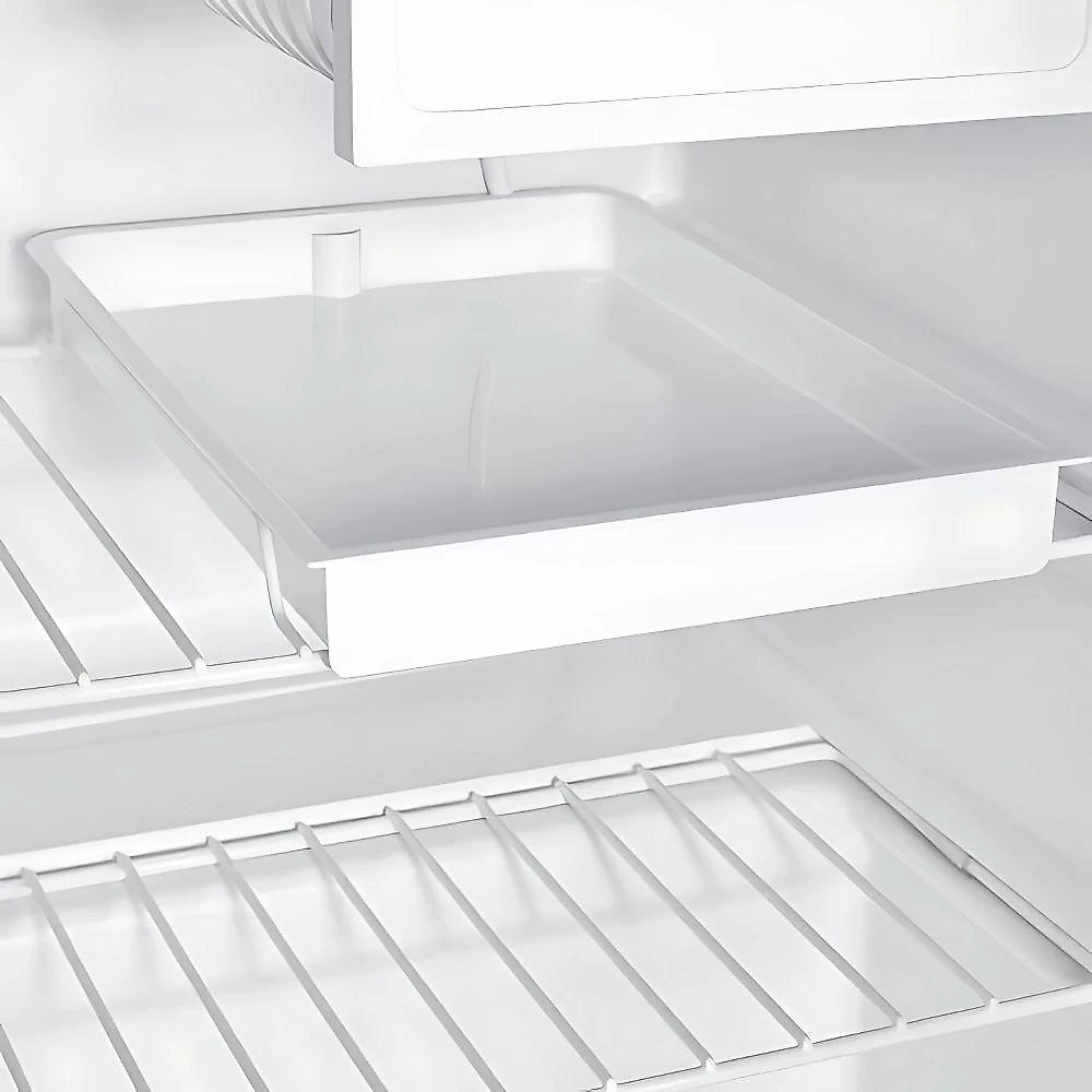 Frigobar Mini Refrigerador Geladeira Doméstico Preto Ice Compact 71L EFB83P Eos B206960 220V