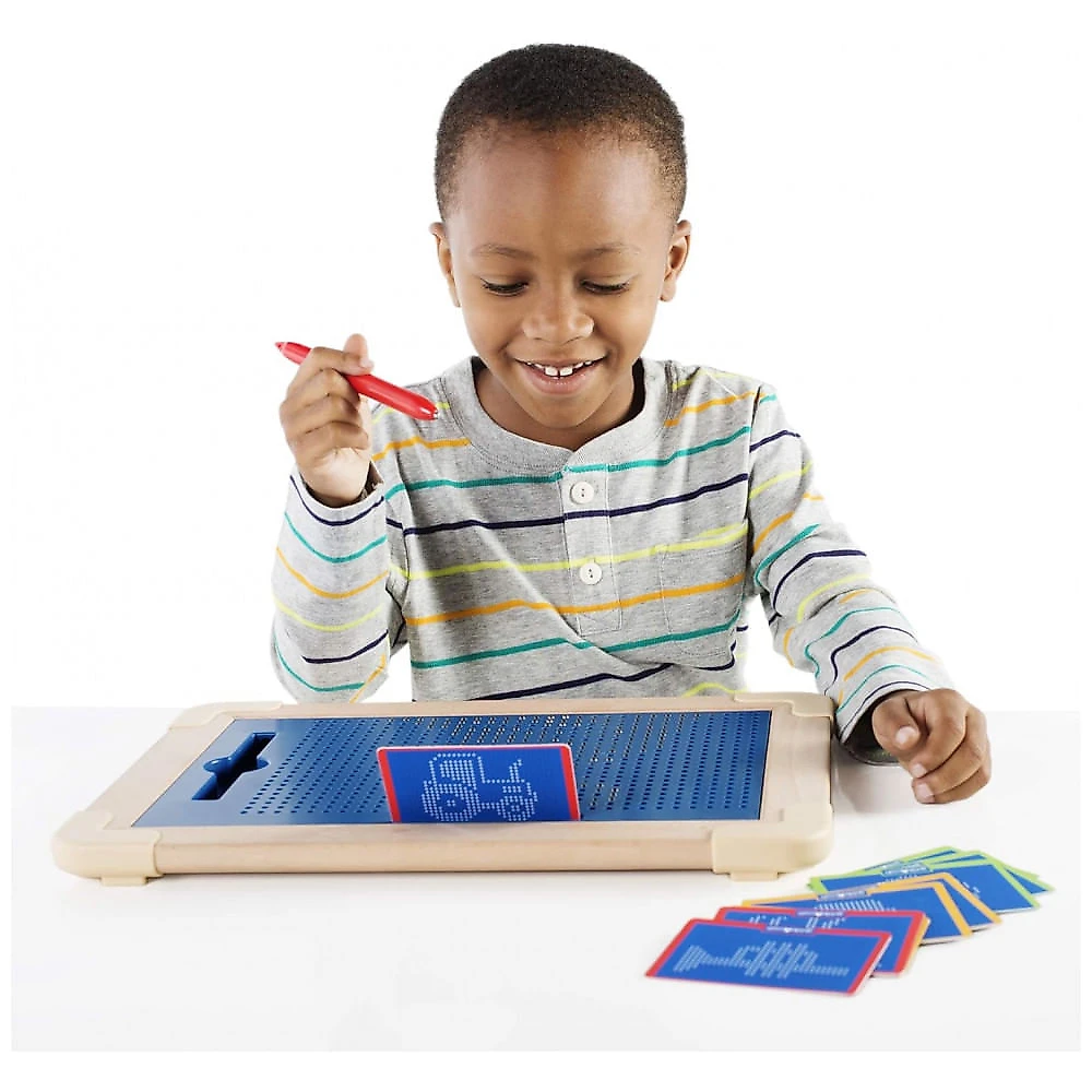 Tablet magnético Guidecraft Magna Tablet Deluxe azul em madeira e plástico com caneta magnética e 10 cartões de atividades para aprendizagem STEM
