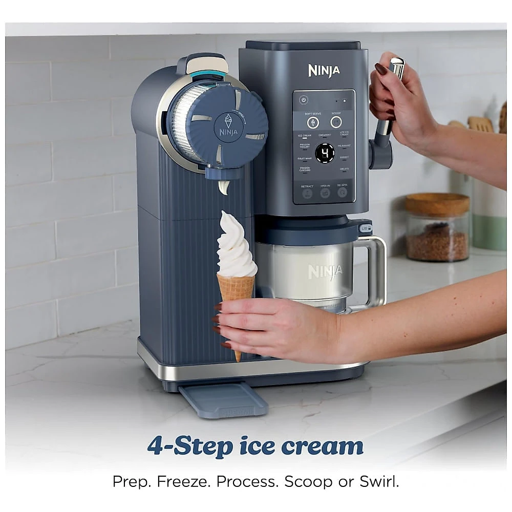 Sorveteira Ninja CREAMi Scoop & Swirl 13 em 1 NC701BL Soft Serve Azul-Marinho Residencial