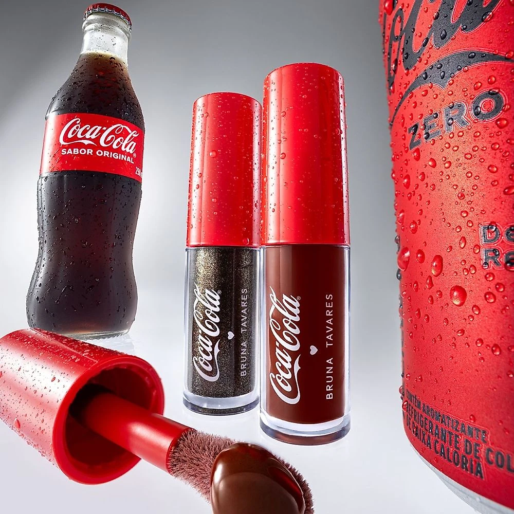 Gloss Labial Bruna Tavares BT Coca Cola Lip Gloss Sérum Black Bubbles
