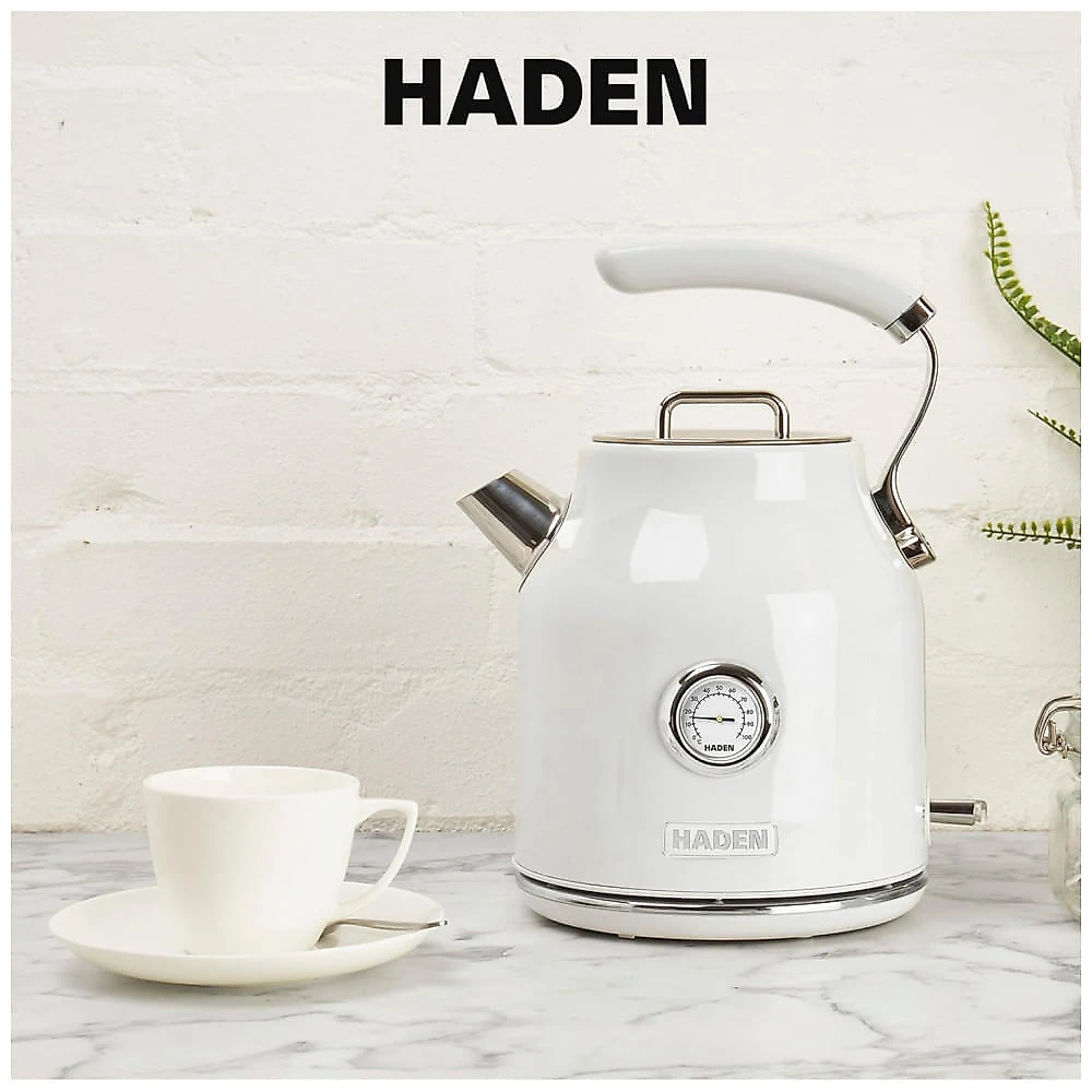 HADEN Chaleira Elétrica Dorset Inox 1,7L com Base 360° e Desligamento Automático, Design Elegante Marfim e Cromo