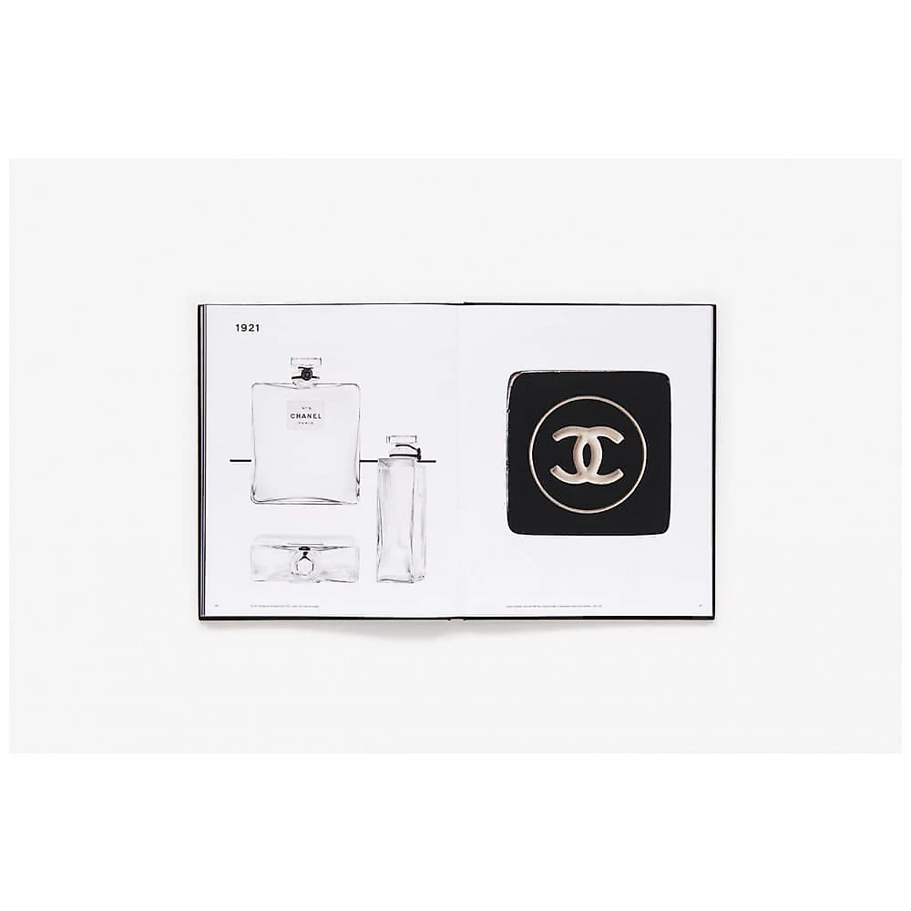 Chanel No. 5 História de um Perfume, Capa Dura em Inglês, 336 Paginas, Branco