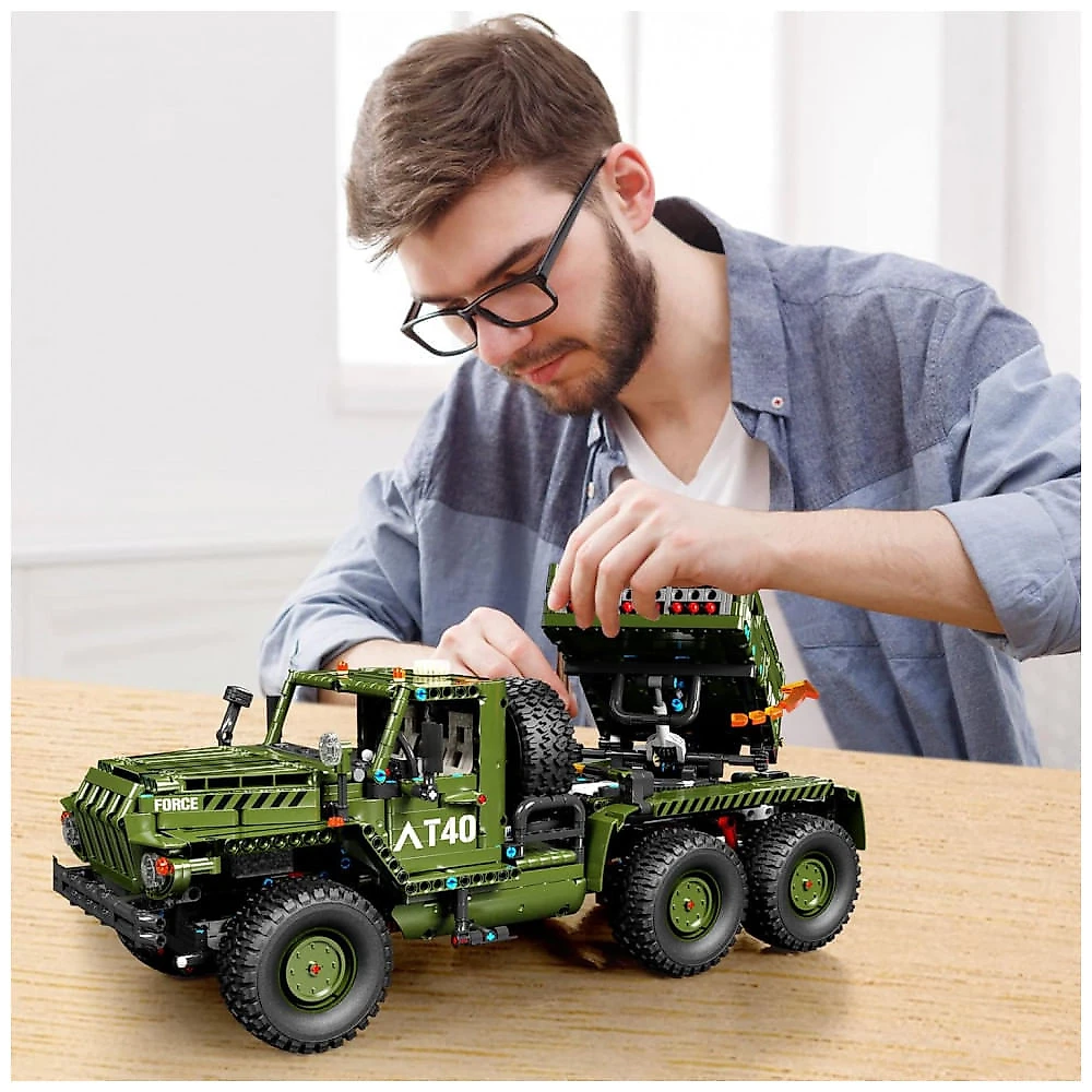Kit de Construção Tanque Militar Artilharia de Foguete com 2268 Peças, JMBricklayer, Verde