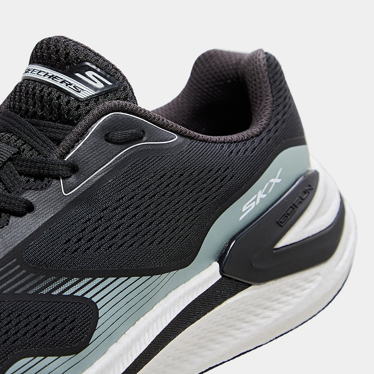 Tênis Skechers Go Run Consistent Pro Corus Masculino Preto+Branco - 38