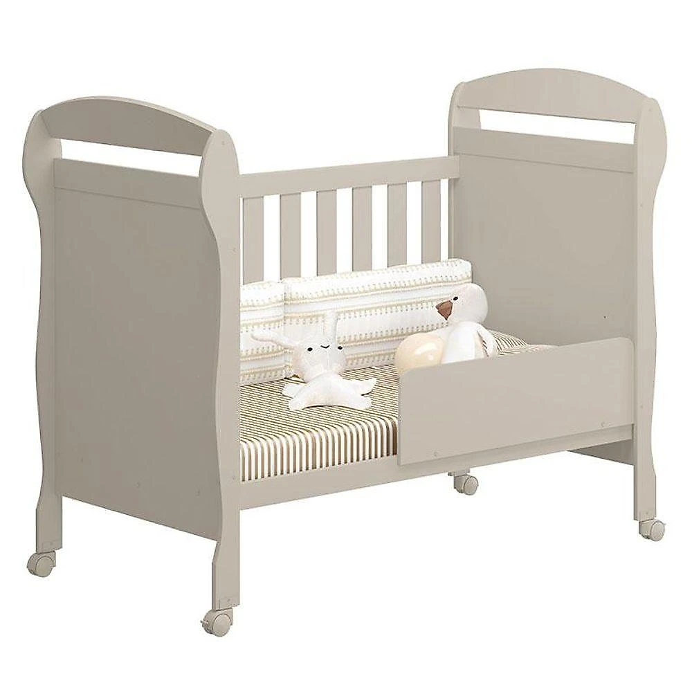 Kit Berço Americano Danny com Colchão e Guarda Roupa 4 Portas MDF 148cm Areia Acetinado Amadeirado