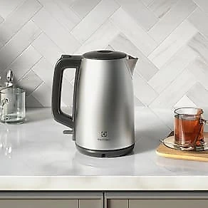 Chaleira Elétrica Electrolux Experience EEK25 1,7L - Aço Escovado 110V