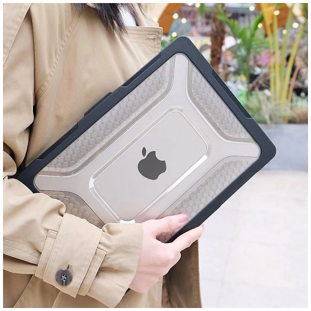 Capa Rígida Batianda Honeycomb MacBook Air 13,6" Cinza-Rocha – Modelos A2681, A3113, A3240 com Suporte Dobrável e Proteção Completa