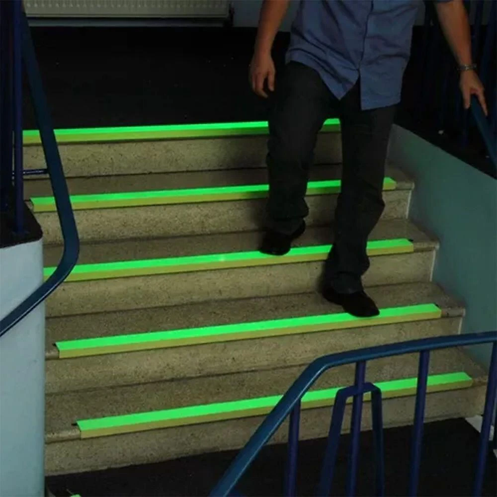Fita Antiderrapante Fluorescente 5 Metros Neon Brilha No Escuro Previne Acidentes Piso Chao Escada Degraus Segurança