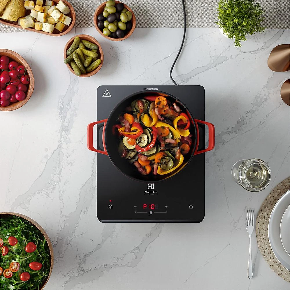 Cooktop de Indução Electrolux 1 boca Portátil Preto IE3TP 127V