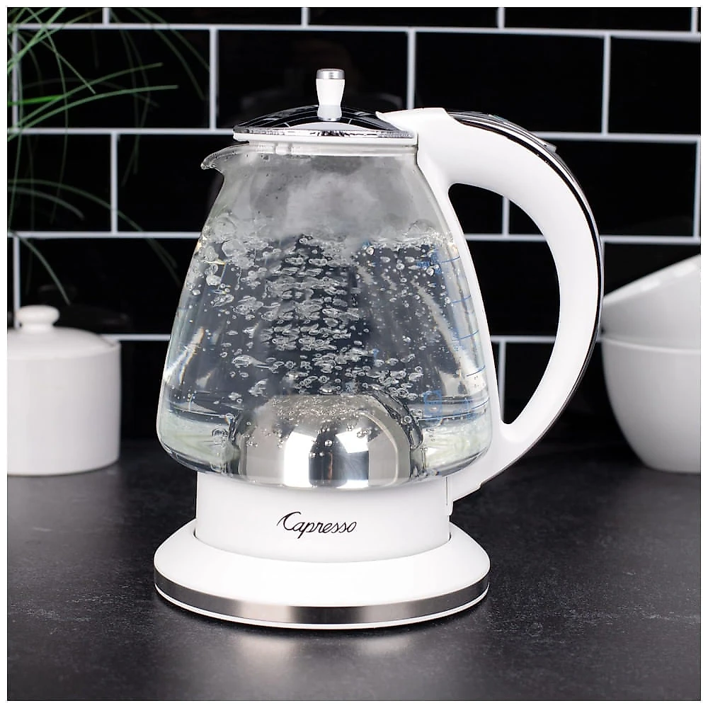 Chaleira elétrica de vidro Capresso branca e cromada 1,42L com indicador luminoso e desligamento automático H2O Glass 240.02, 110V