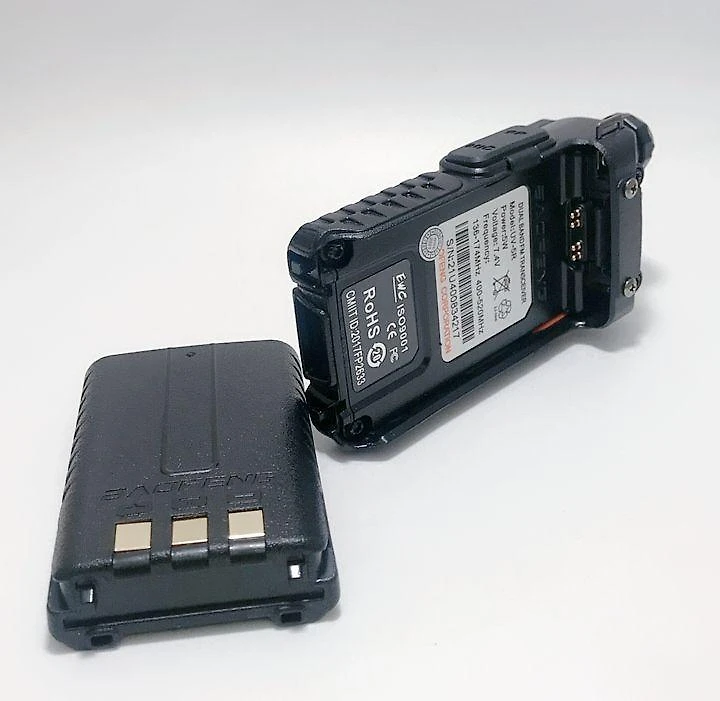 Radio Comunicador Ht Walk Talk Baofeng Dual Band Uv-5R