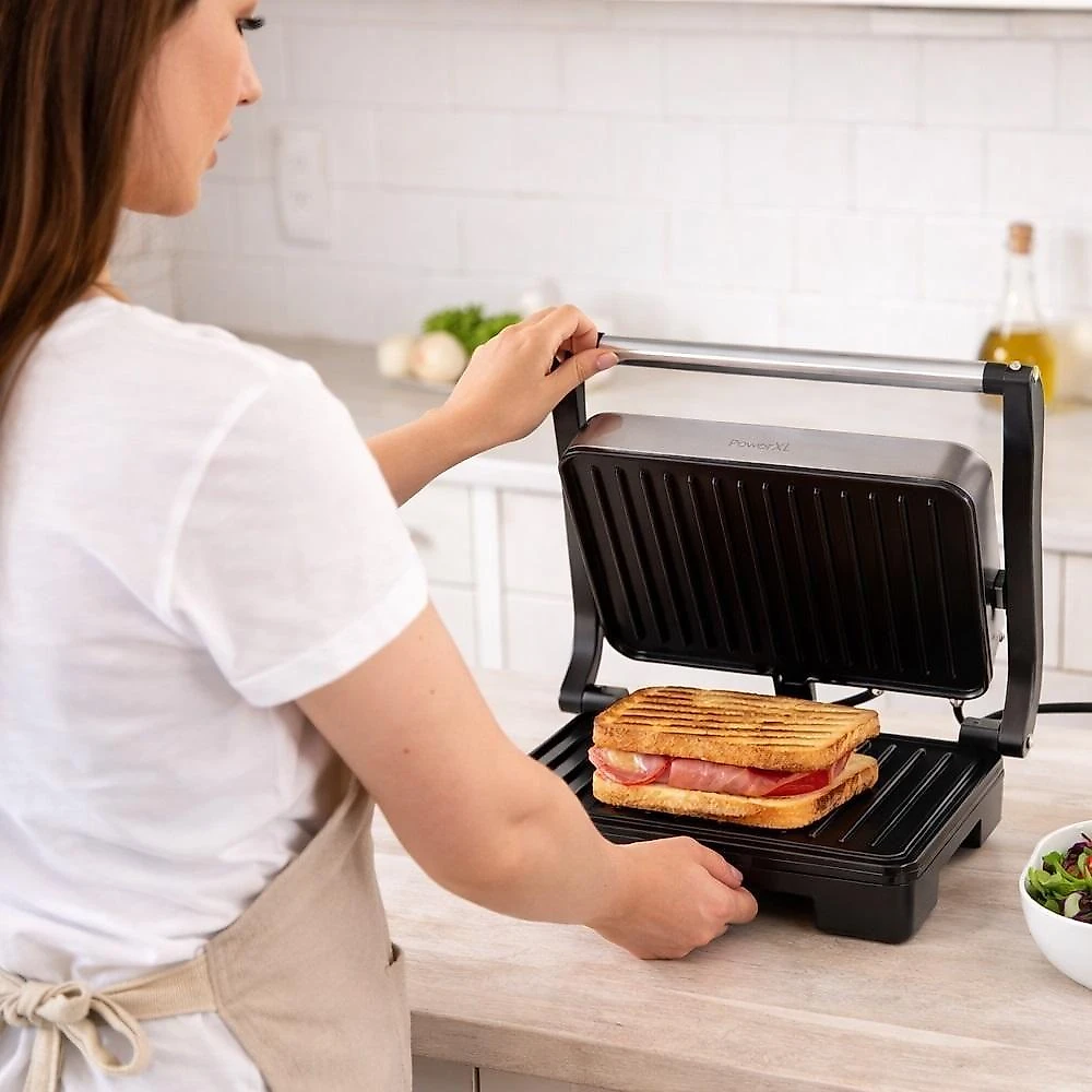 Sanduicheira Grill Yeet Inox 2 em 1 1000W Antiaderente para Lanches e Grelhados 220V