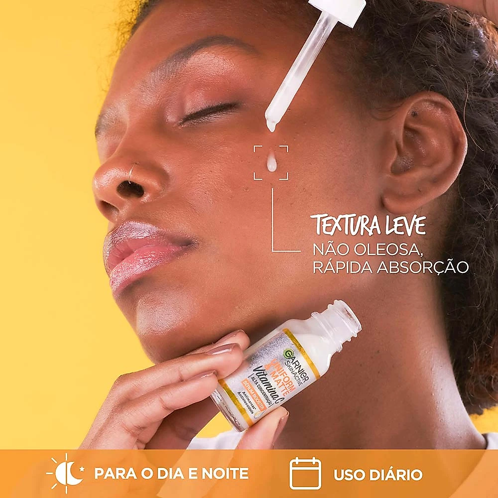 Garnier Skin + Maybelline Kit – Sérum Facial  Uniform & Matte Vitamina C  15ml + Máscara de Cílios Kit