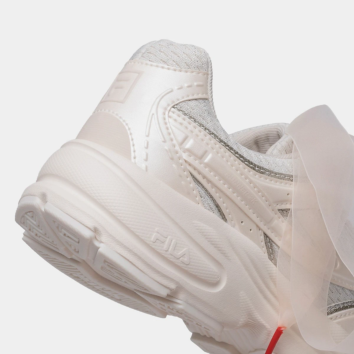 Tênis Fila Runner 2K Se Feminino Bege+Cinza - 34