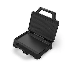 Sanduicheira Oster OSAN500 1000W Chapas Antiaderentes Alça Isotérmica Porta-fio Inox 110V