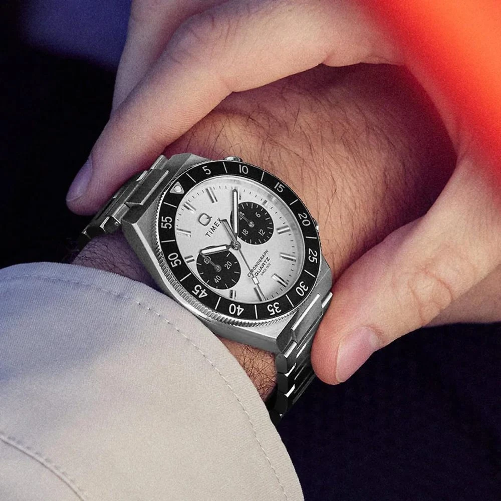 Relógio Timex Q Continental Chronograph TW2Y55800 Masculino 40mm Aço Inox