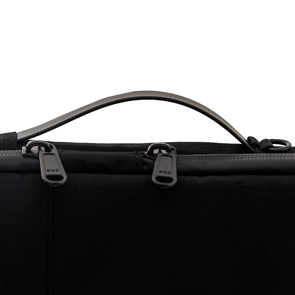 Sleeve Pocket para MacBook de 14”, Preto, Originais iPlace