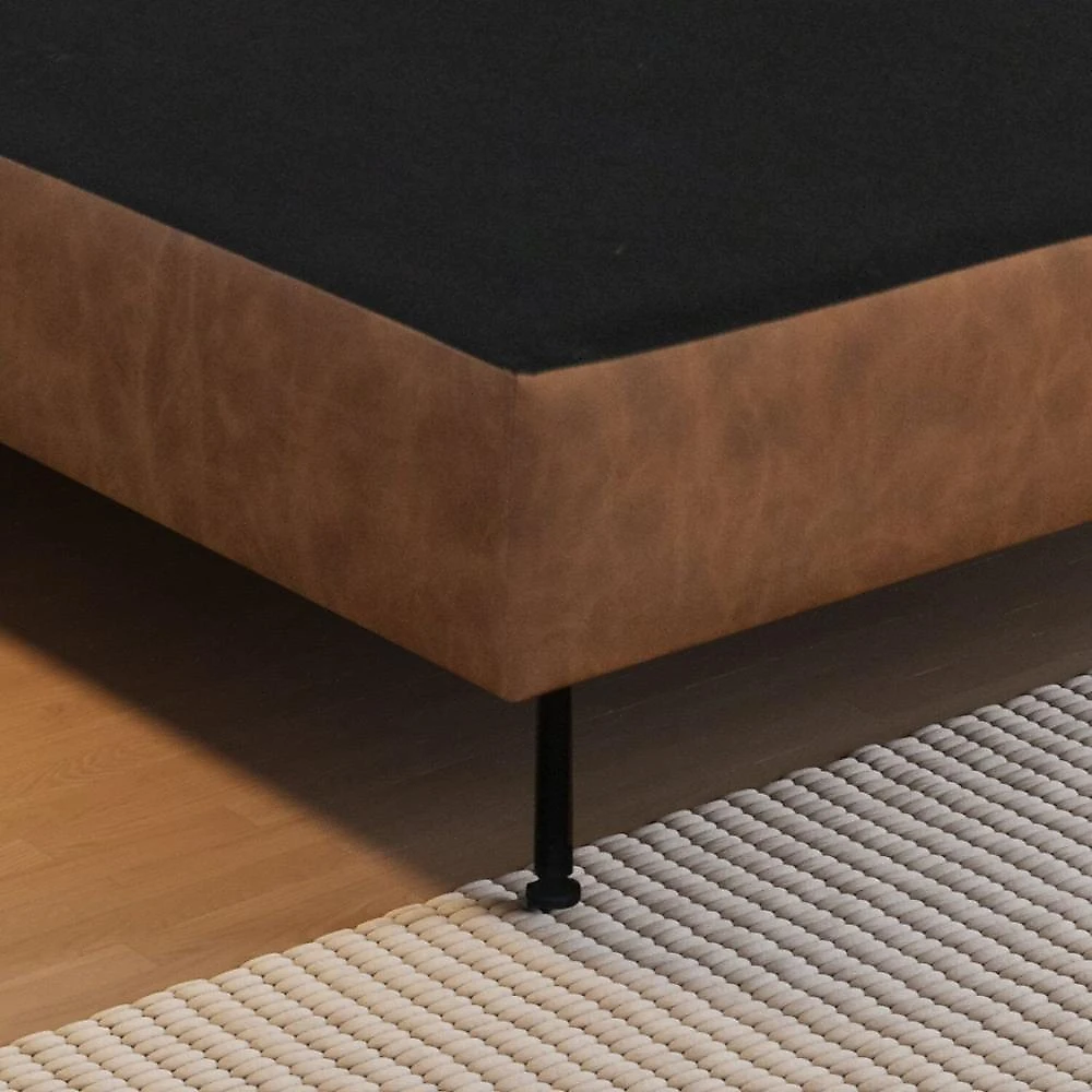 Cama Estofada Queen com Estrutura Reforçada e Design Moderno Marte Marrom