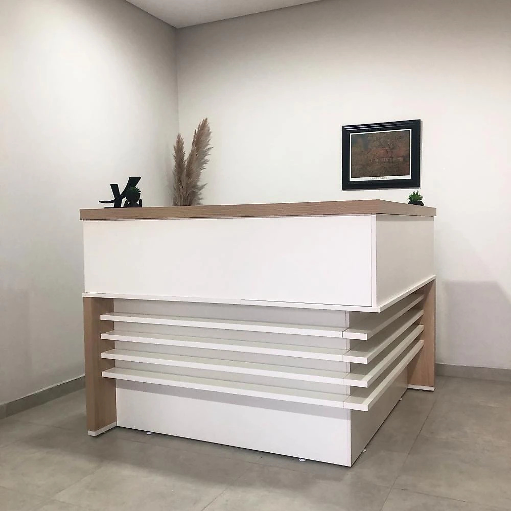 Balcão de Atendimento para Escritório/Recepção em L - Elegante e Funcional 147,7x147,7cm Balcão para Escritório Atendimento Recepção em L 147,7cm Executiva Artany Carvalho/Branco