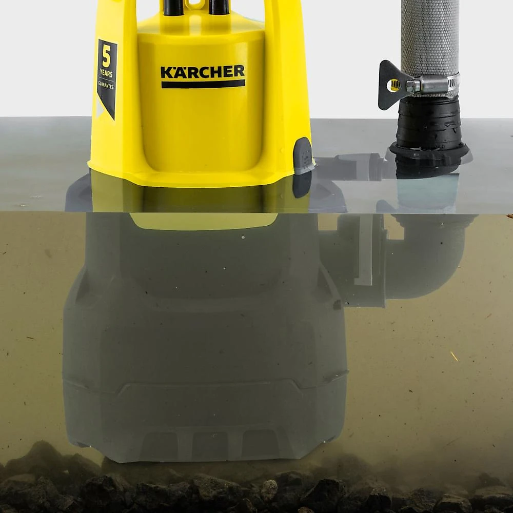 Bomba Submersível para Água Suja Kärcher SP 11.000 Dirt 400W Vazão 11.000 L/h com Boia Automática 110V