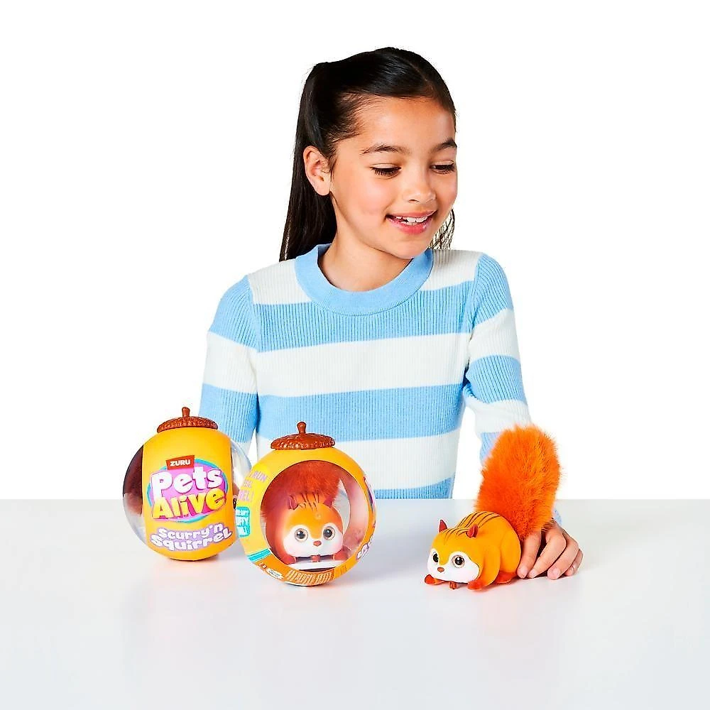 Brinquedo Interativo Esquilo Scurry'n Squirrel com Movimentos Realistas Laranja Candide 10CM