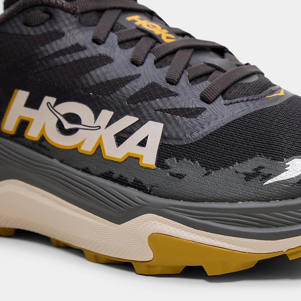 Tênis Hoka Torrent 4 Masculino Preto+Dourado - 39