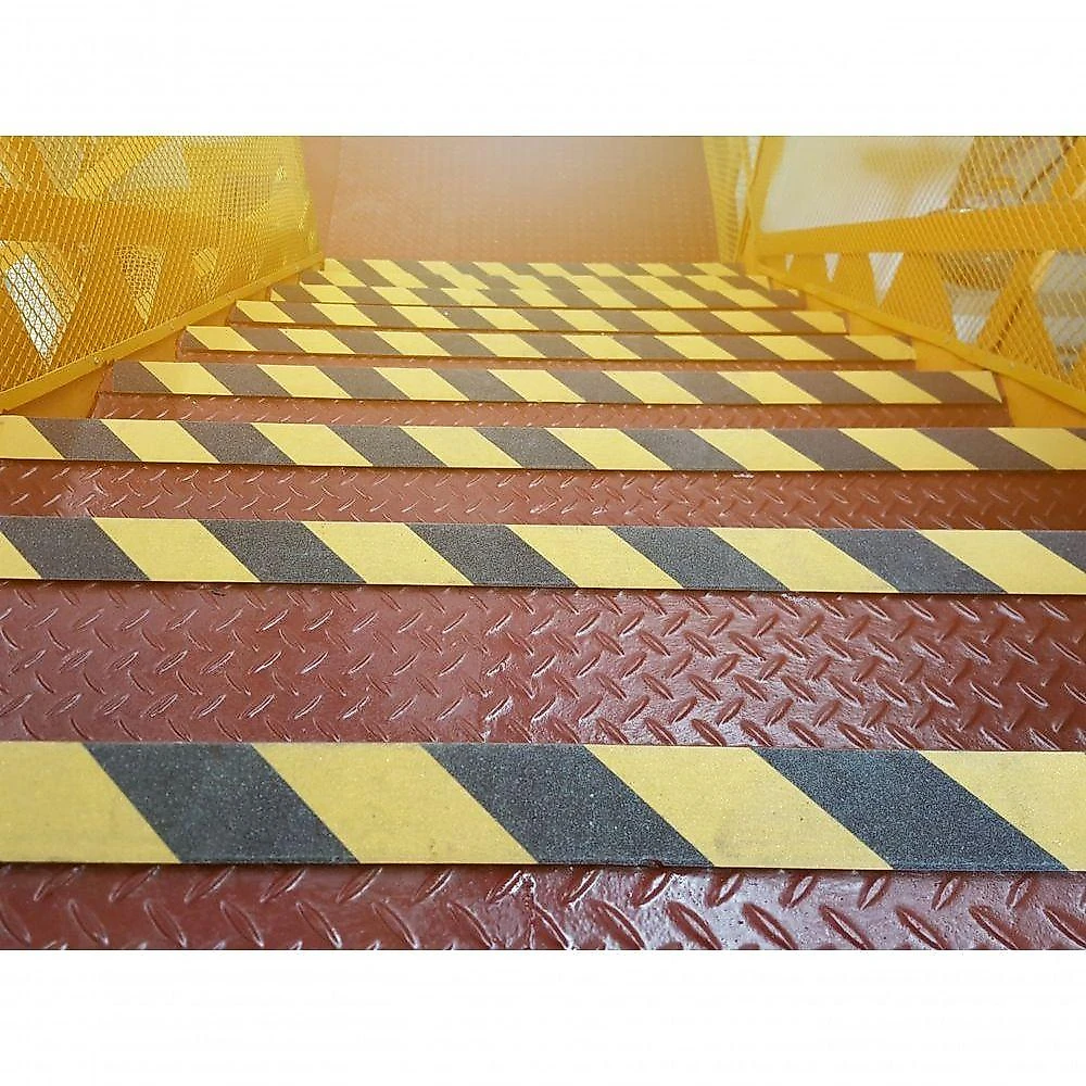 Fita Antiderrapante 50 Mm X 30 Metros - Listrada (amarela E Preta)