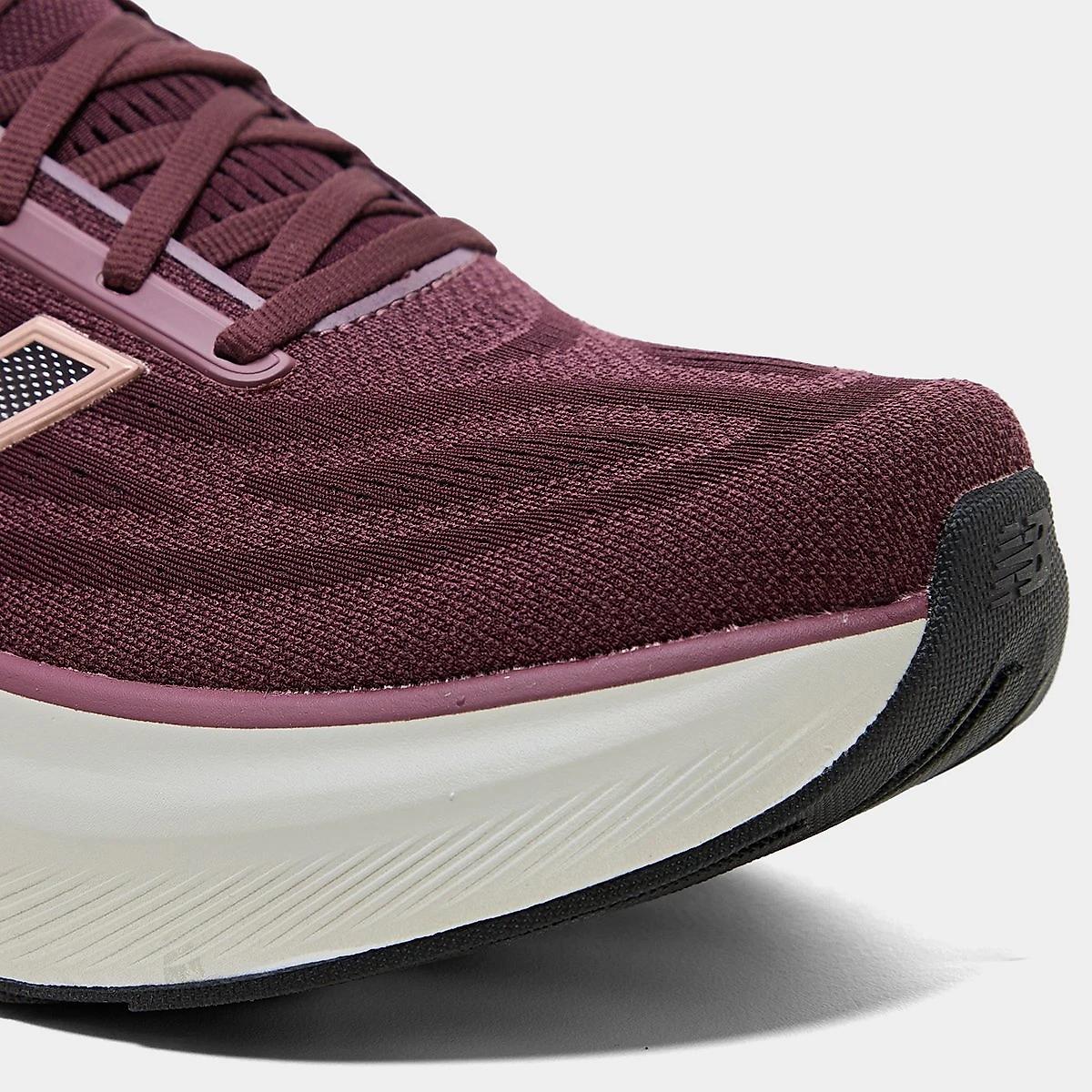 Tênis New Balance Fresh Foam x More V6 Feminino Marrom+Vermelho - 34