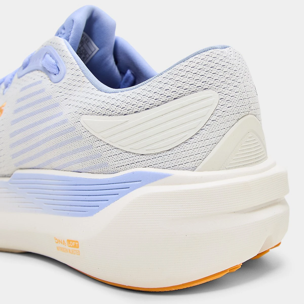 Tênis Brooks Ghost Max 3 Feminino Marrom - 35