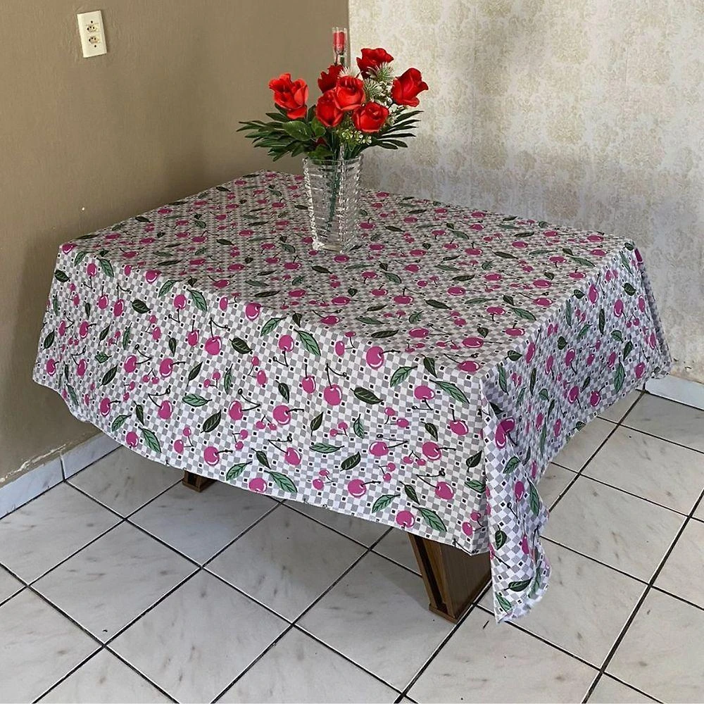 Toalha de Mesa Natalina Cerejas Oxford 1,50X2,00 6 Lugares Vermelho Panos do Lar