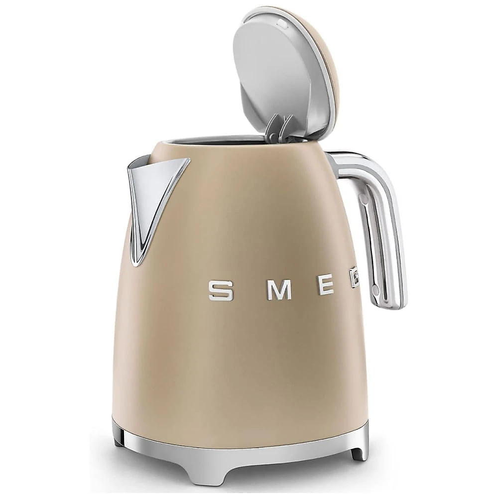Chaleira Elétrica SMEG 50s Retro Style 7 Cup com Desligamento Automático, Base Removível e Indicador de Água, KLF03CHMUS, Acabamento Fosco Champagne