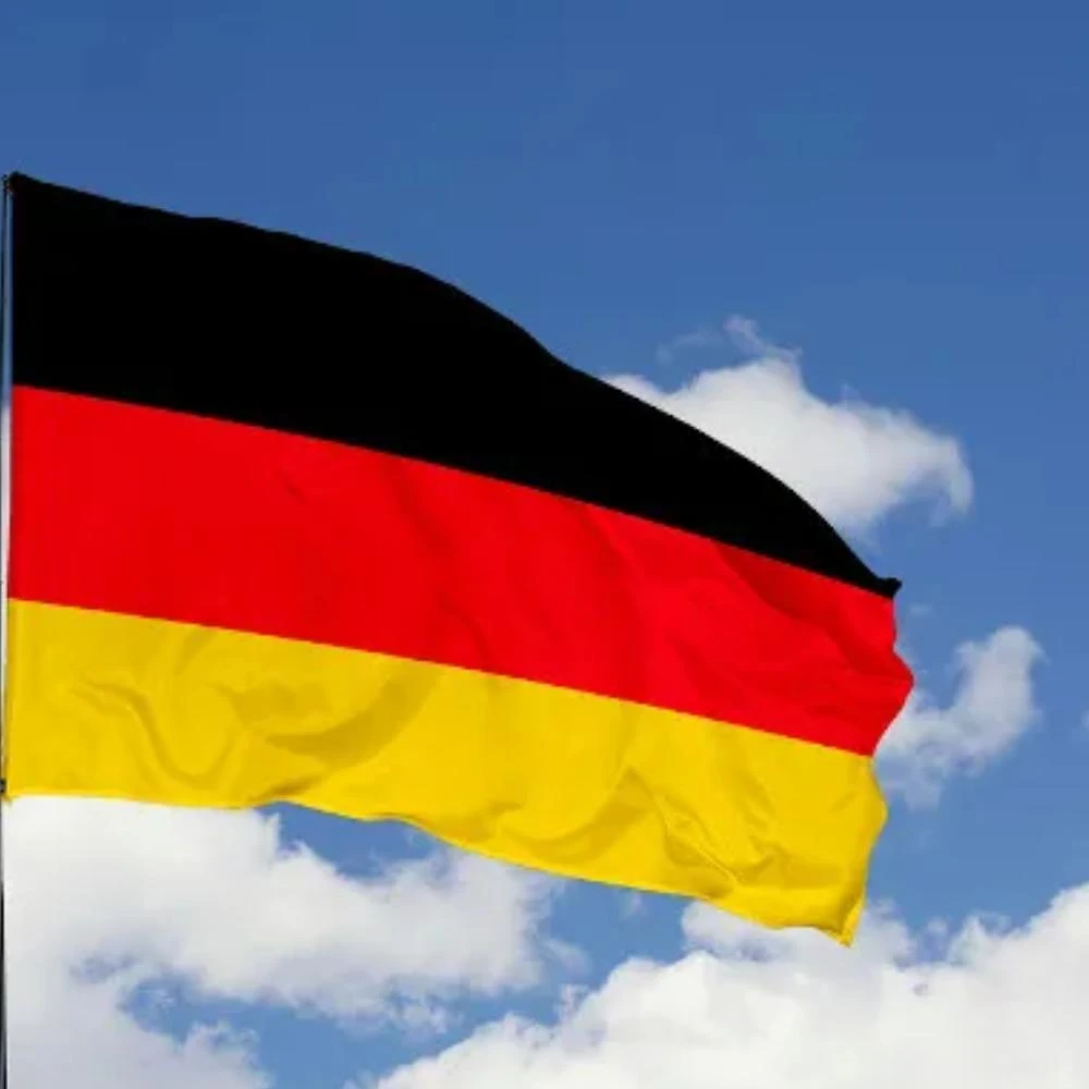 Miniatura Bandeira Da Alemanha 150X90 Cm Poliéster Oficial 2023