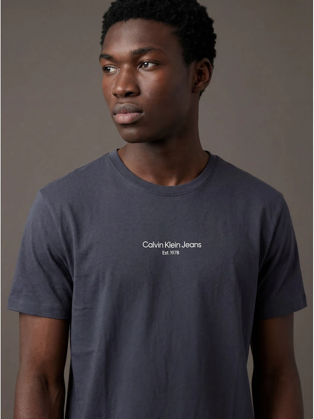 Camiseta Manga Curta Calvin Klein Jeans Masculino Logo Est.1978 - Marinho