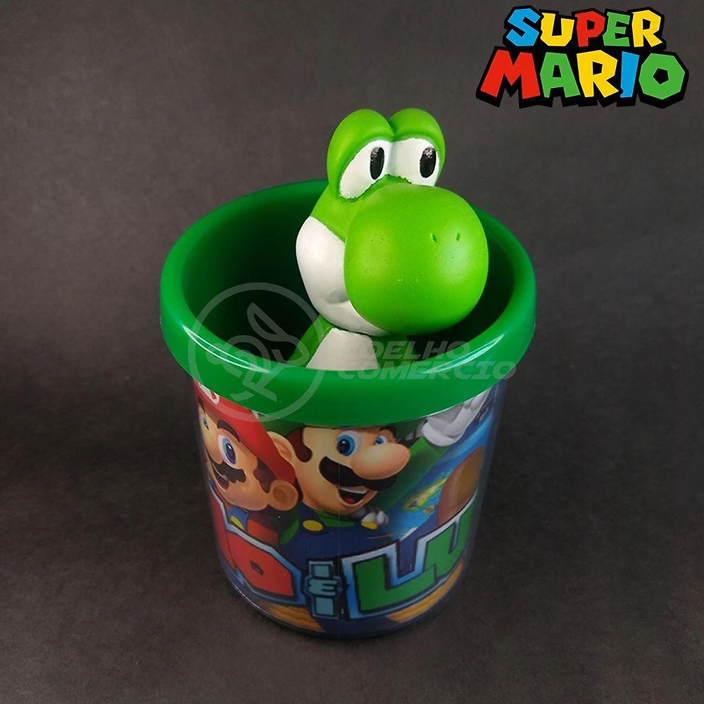 Boneco Universo Mario + Caneca 350Ml Tamanho:Único Nome:Bone