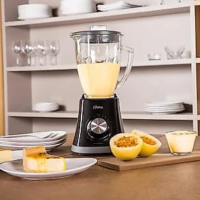 Liquidificador Oster Super Chef Preto com Copo de Vidro 750W e 8 Velocidades 110V