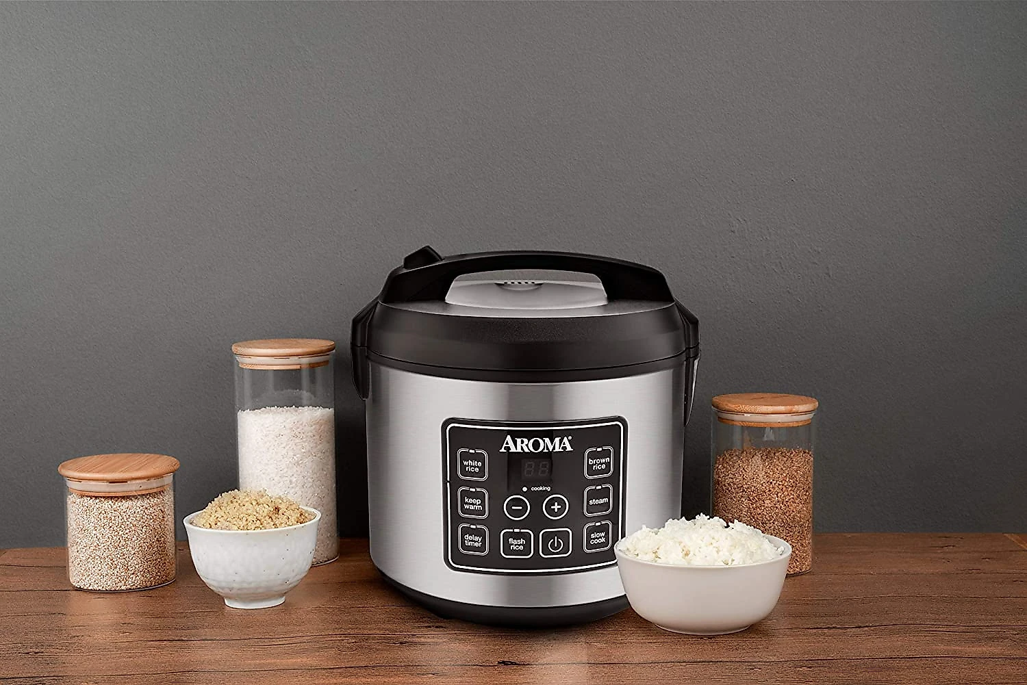 Aroma Housewares Panela Elétrica de Arroz, 4 L, 650W, 110V, preta.