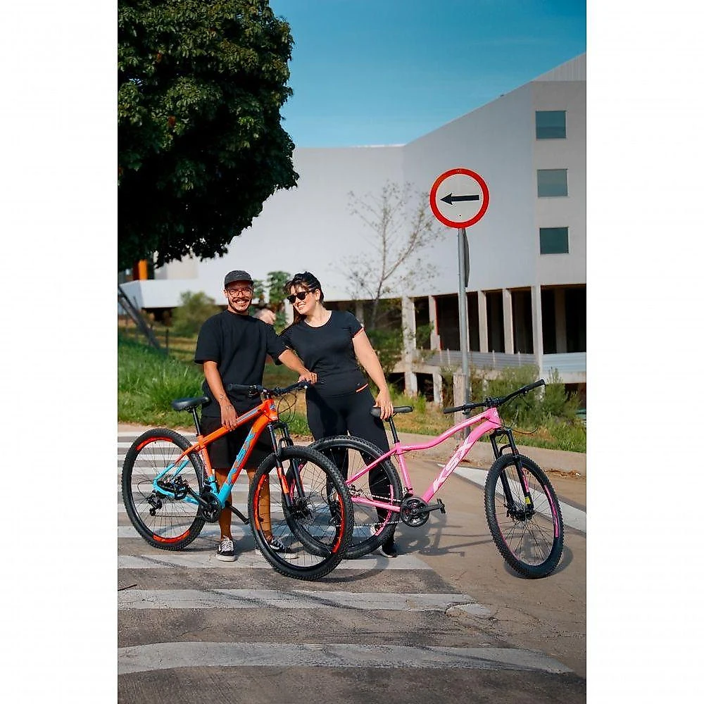 Bicicleta Aro 29 Ksx Sd7 Feminina 21v Cabos Internos Alumínio Freios A Disco Garfo Suspensão Branco Laranja Tamanho 15