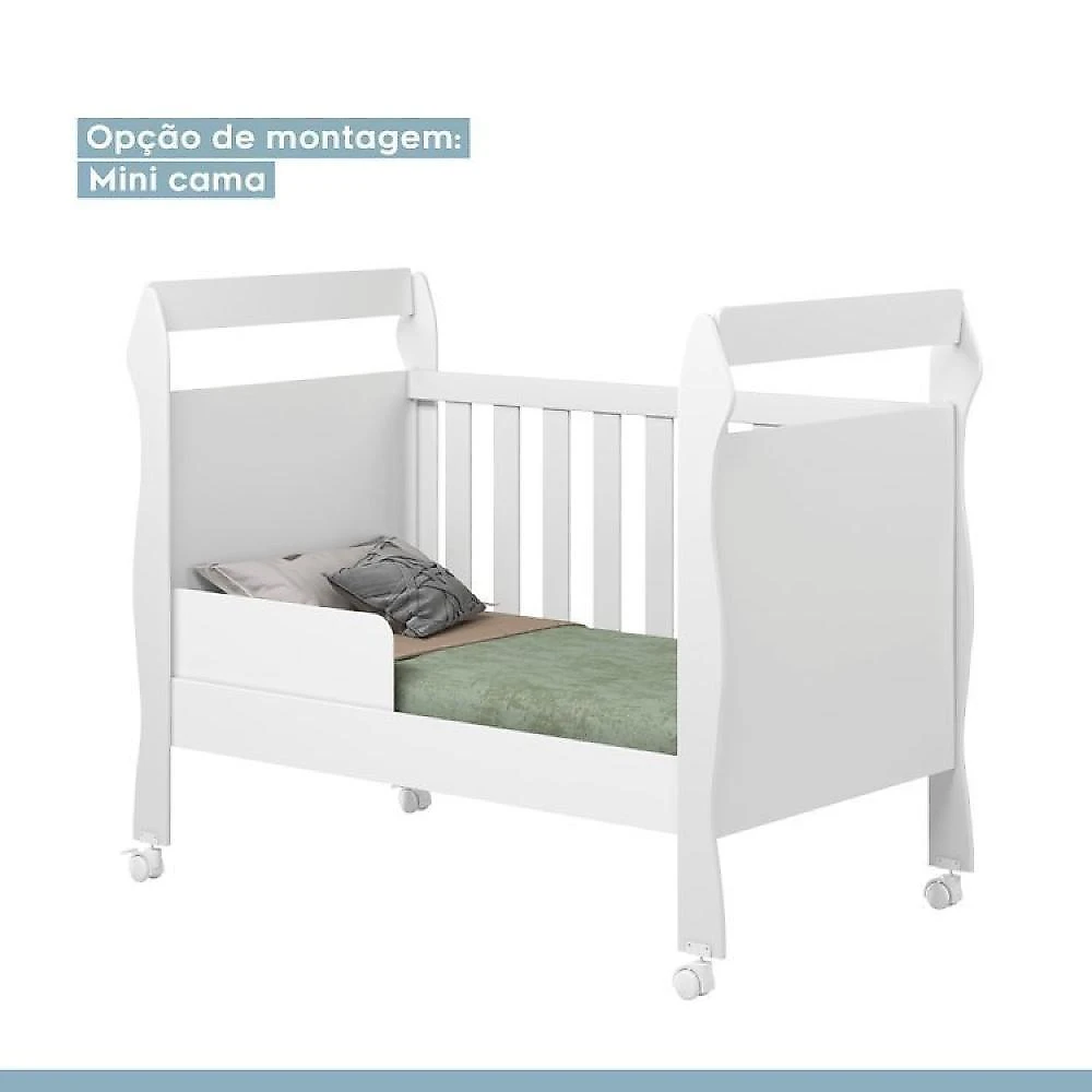 Quarto de Bebê com Berço Mini Cama, Cômoda 1 Porta 4 Gavetas e Roupeiro Flocos 3 Portas 2 Gavetas Branco